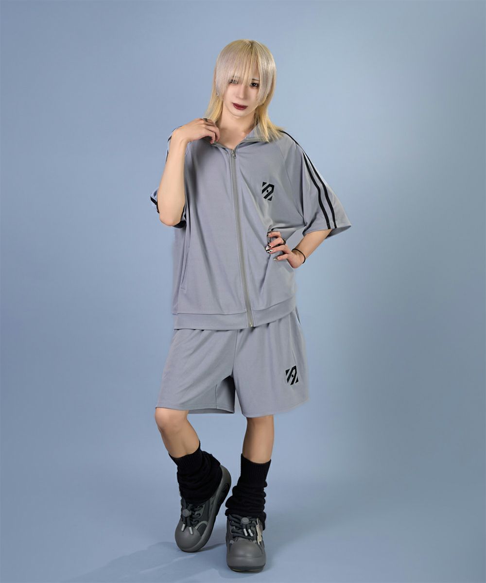 アノネジャージセットアップ