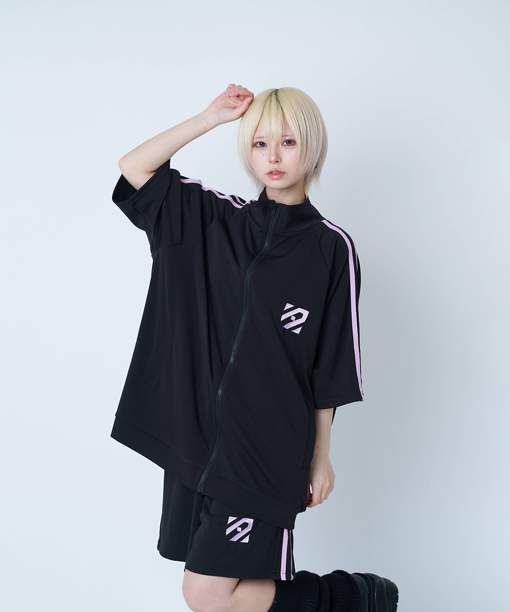 アノネジャージセットアップ