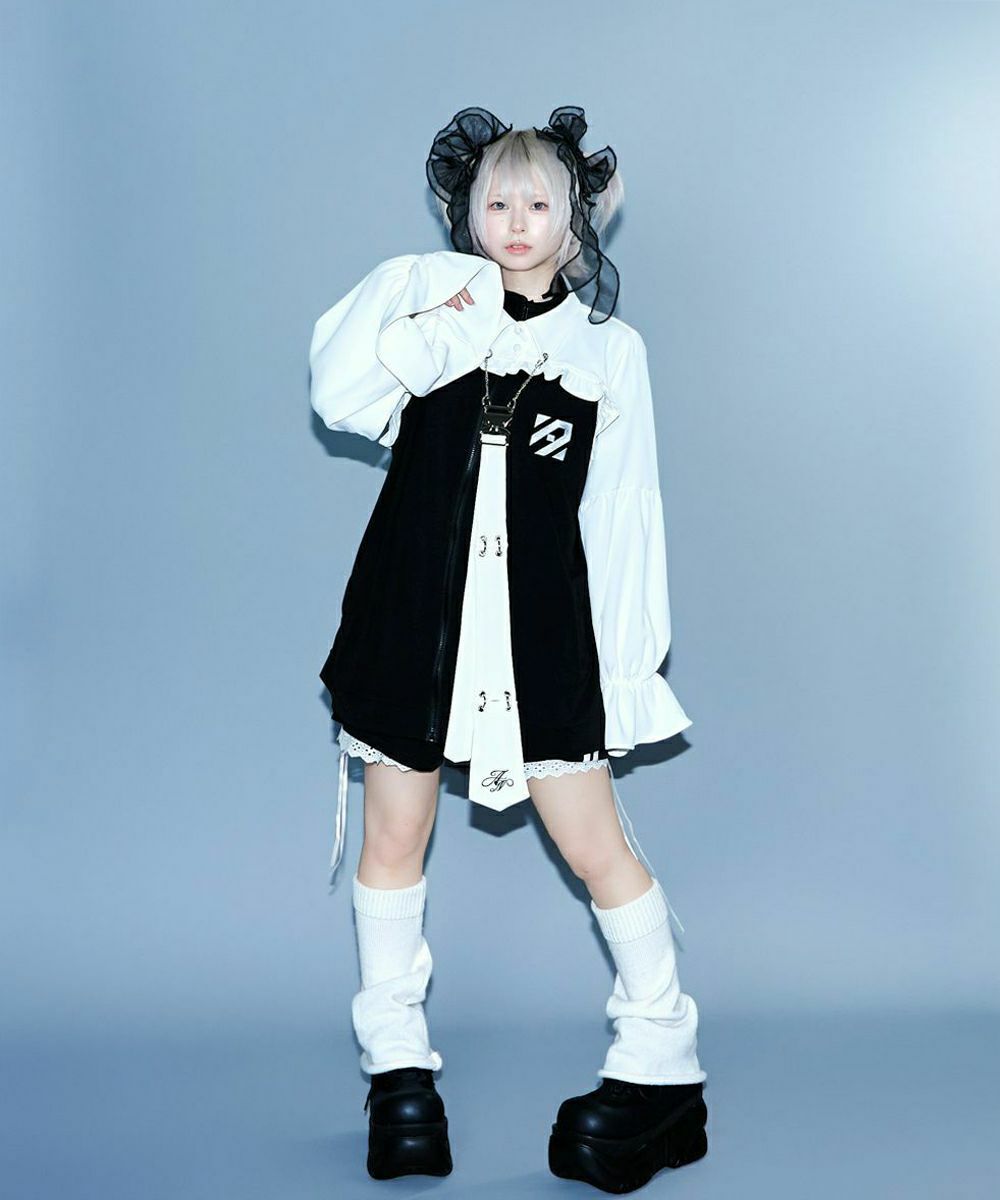 アノネジャージセットアップ