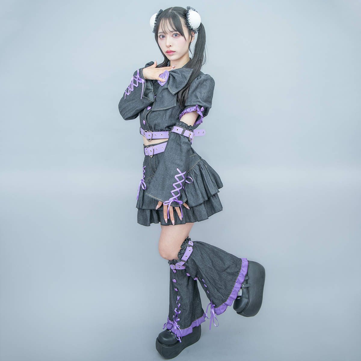 戦う女の子のコスチューム16