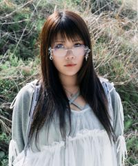 チャーム付きリムレスメガネ9