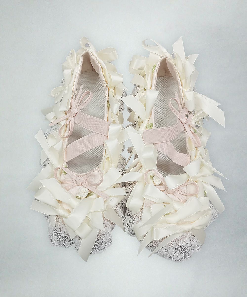 めちゃDECOスニーカー