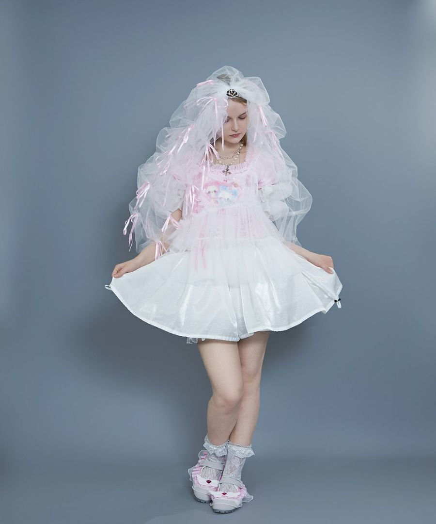 めちゃDECOスニーカー