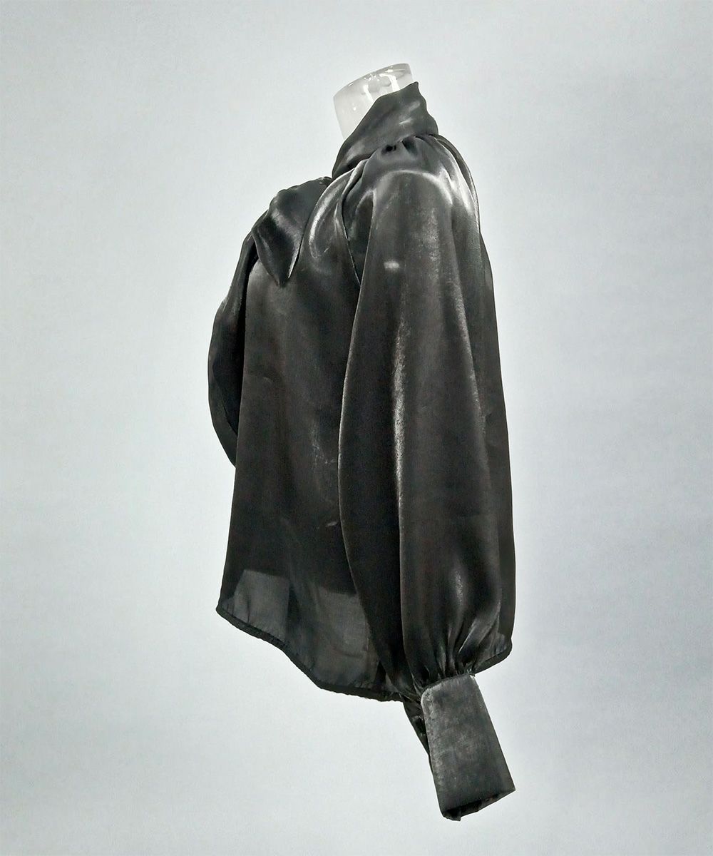 有能ボウタイブラウス02