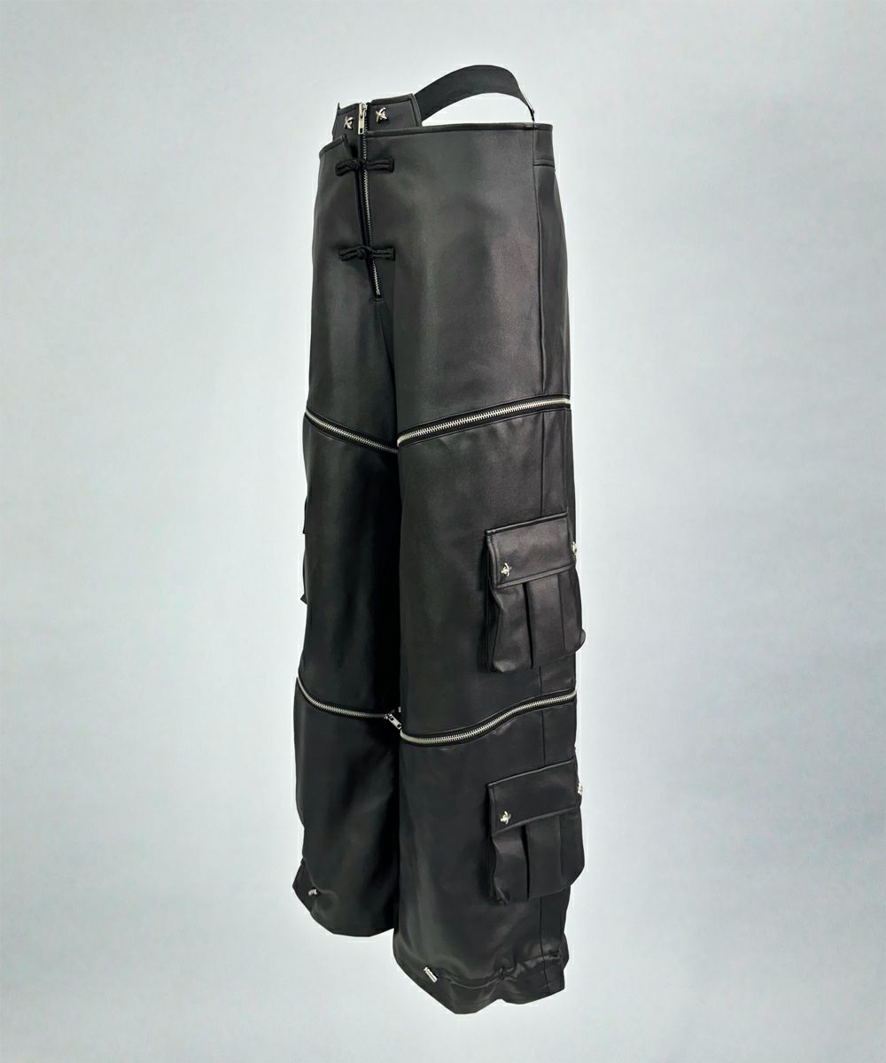 レザーチャイナニッカポッカ