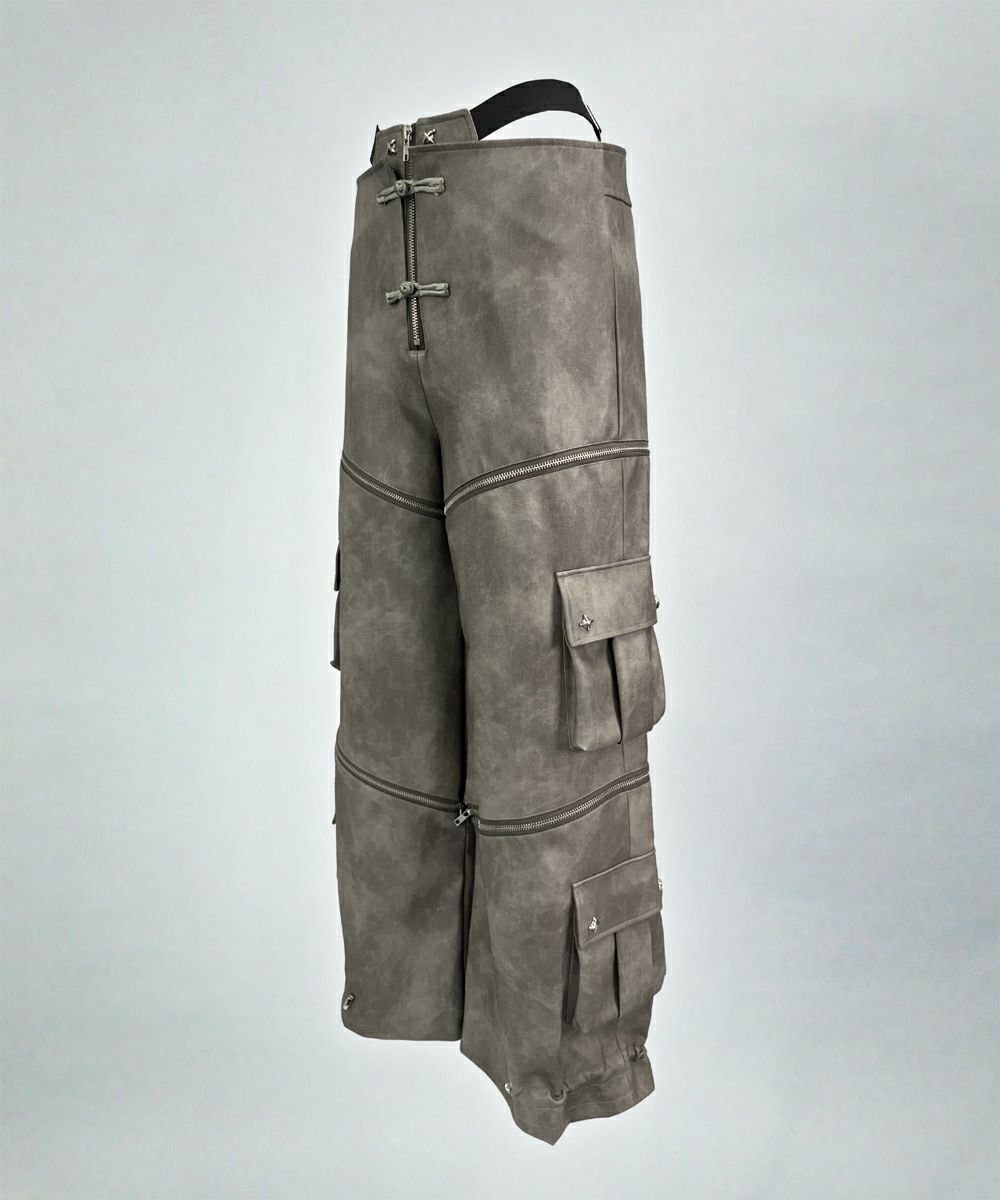 レザーチャイナニッカポッカ