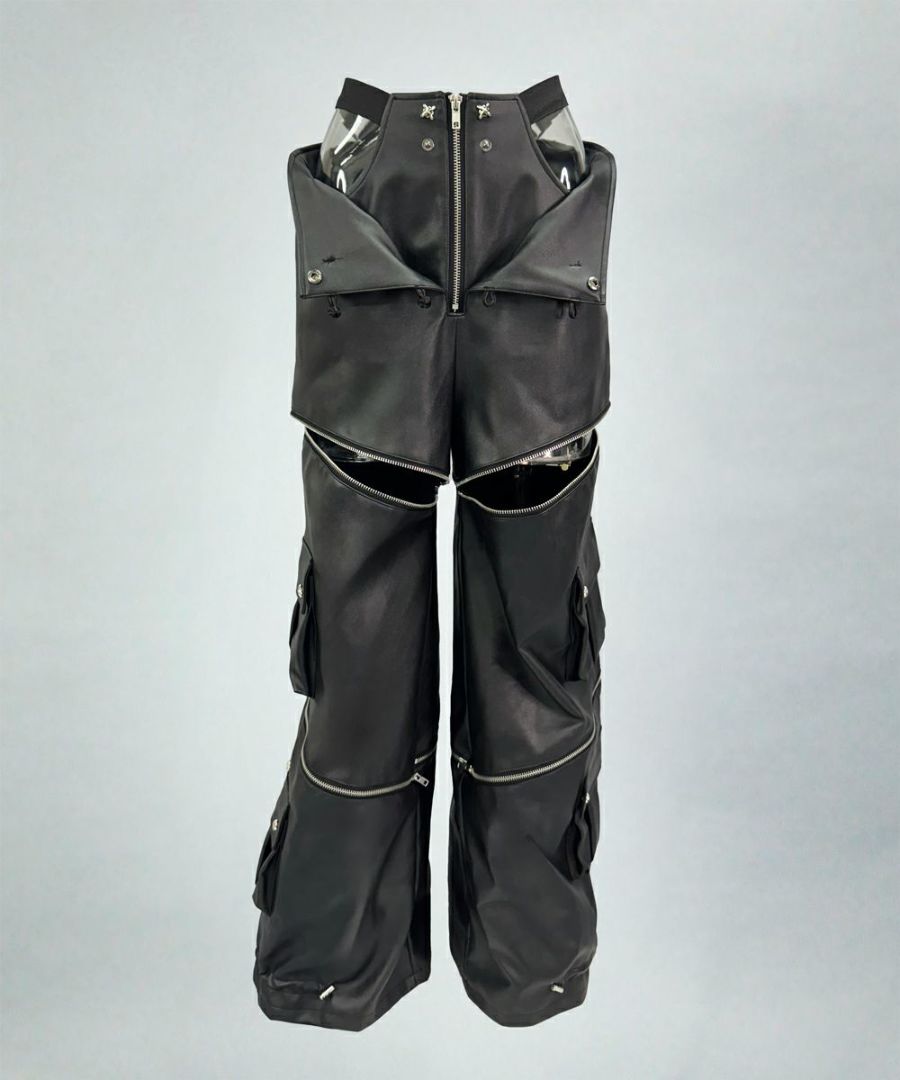 レザーチャイナニッカポッカ