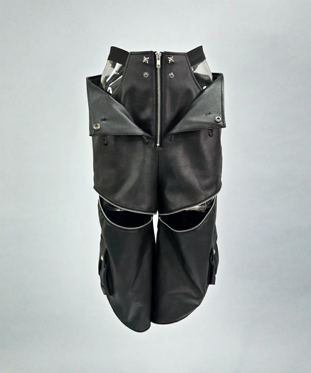 レザーチャイナニッカポッカ