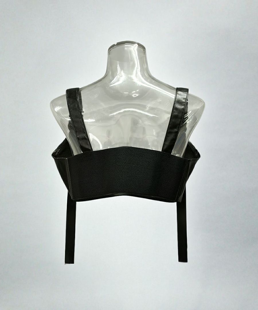 攻めのバストハーネス