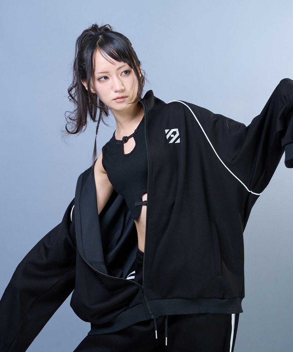 長袖アノネジャージセットアップ