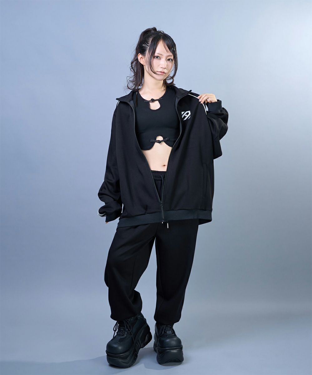 長袖アノネジャージセットアップ