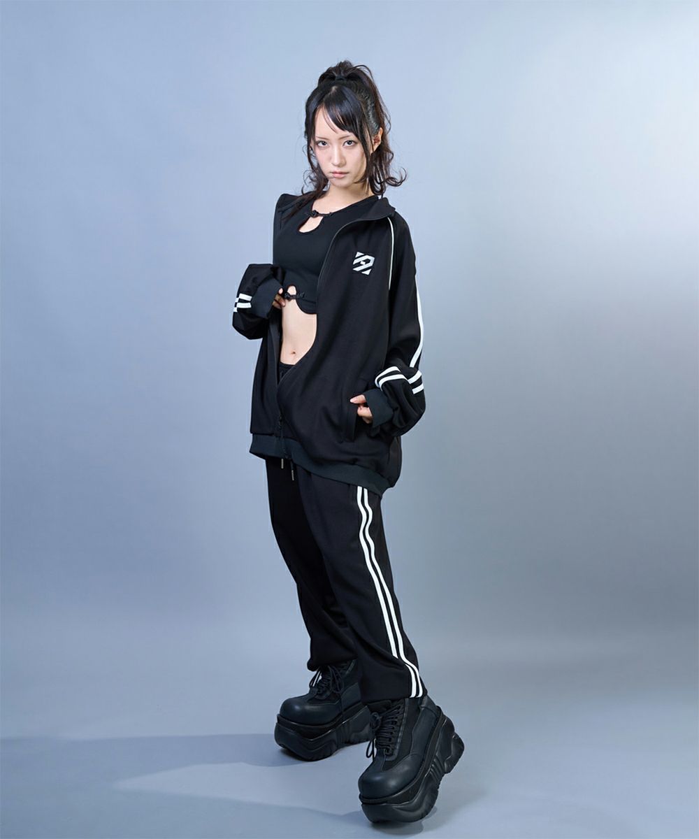 長袖アノネジャージセットアップ