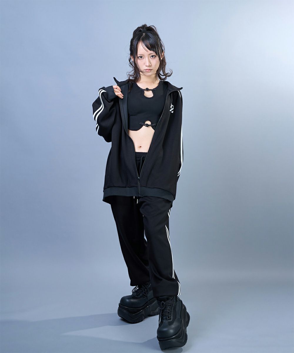 長袖アノネジャージセットアップ